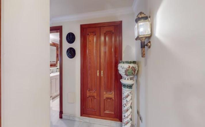Apartament Piso En Farola 1 *